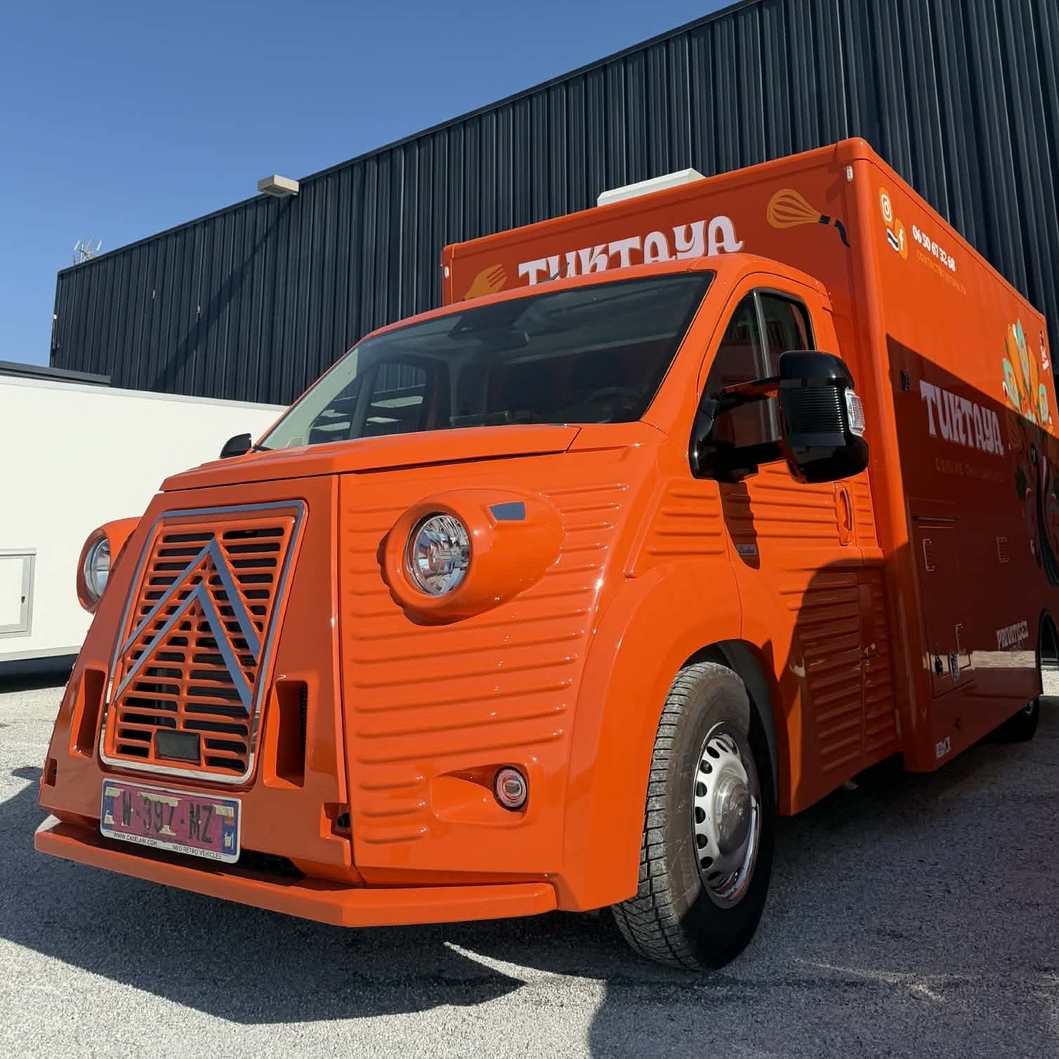 Food Truck Tuktaya